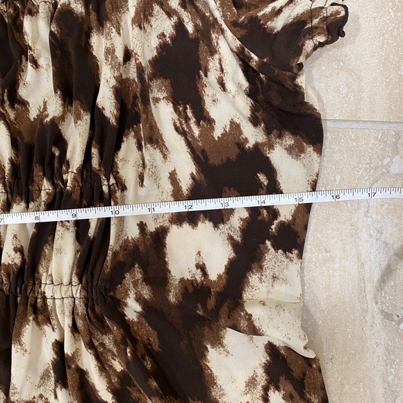 Michael Kors Shirred Dress - Picture 5 of 9